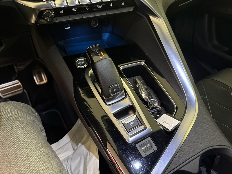 Peugeot 5008 vaihtoauto