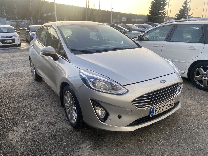 Ford Fiesta vaihtoauto