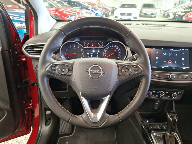 Opel Crossland X vaihtoauto