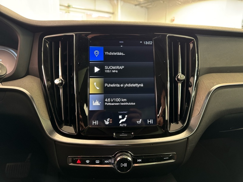 Volvo V60 vaihtoauto