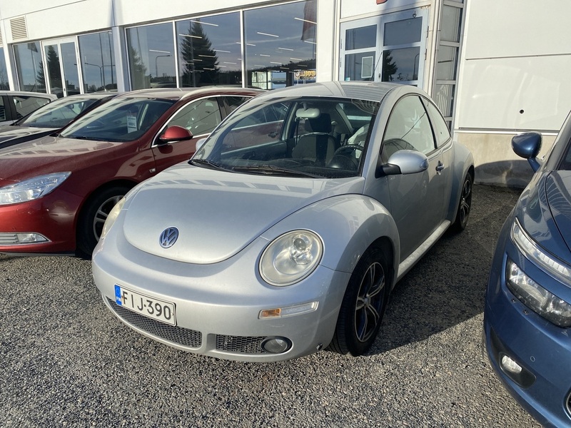 Volkswagen New Beetle vaihtoauto