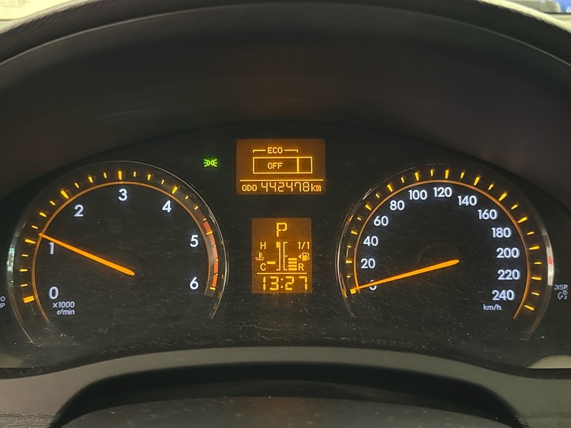 Toyota Avensis vaihtoauto