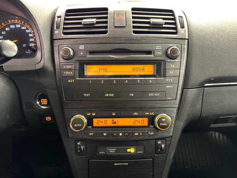 Toyota Avensis vaihtoauto