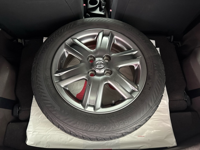 Toyota iQ vaihtoauto