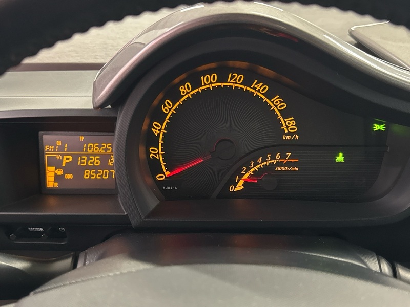 Toyota iQ vaihtoauto