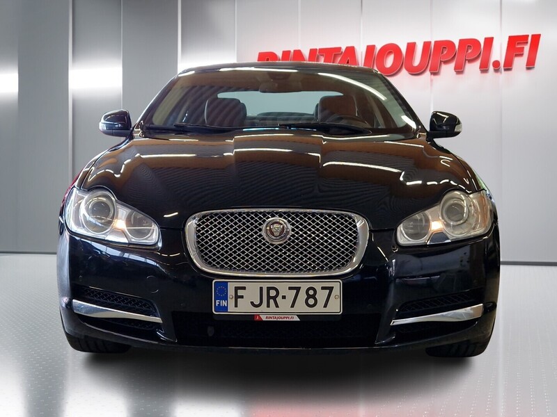 Jaguar XF vaihtoauto