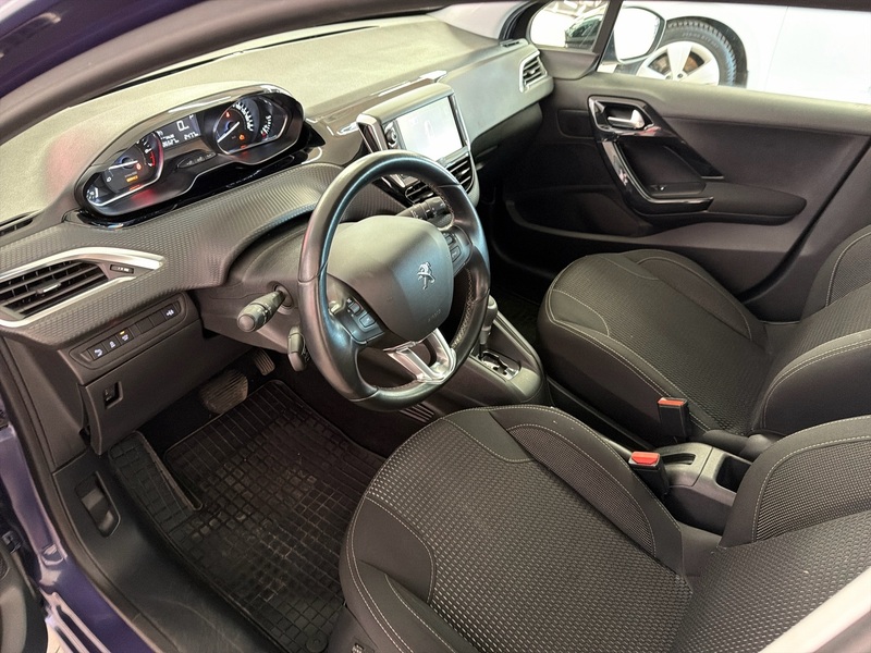 Peugeot 208 vaihtoauto