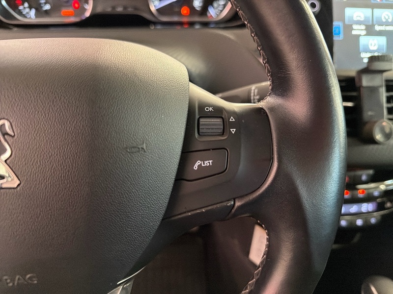 Peugeot 208 vaihtoauto