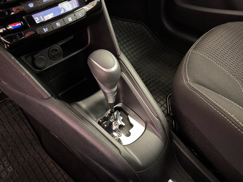 Peugeot 208 vaihtoauto