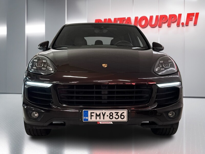 Porsche Cayenne vaihtoauto