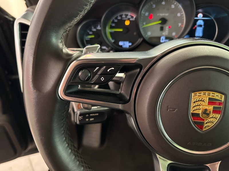 Porsche Cayenne vaihtoauto