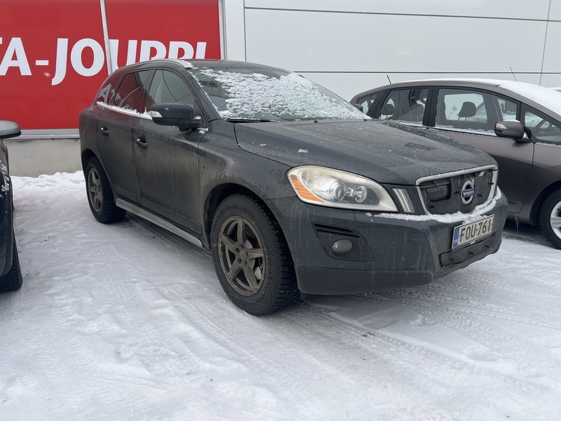 Volvo XC60 vaihtoauto