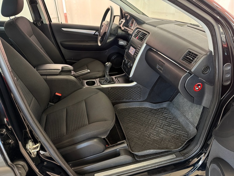 Mercedes-Benz B vaihtoauto