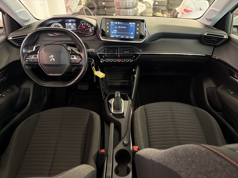 Peugeot 208 vaihtoauto