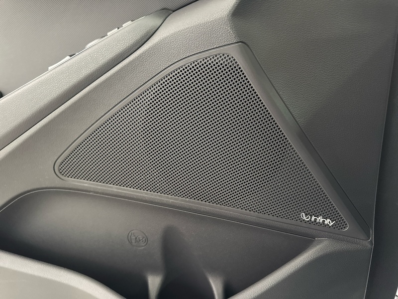 Hyundai IONIQ plug-in vaihtoauto