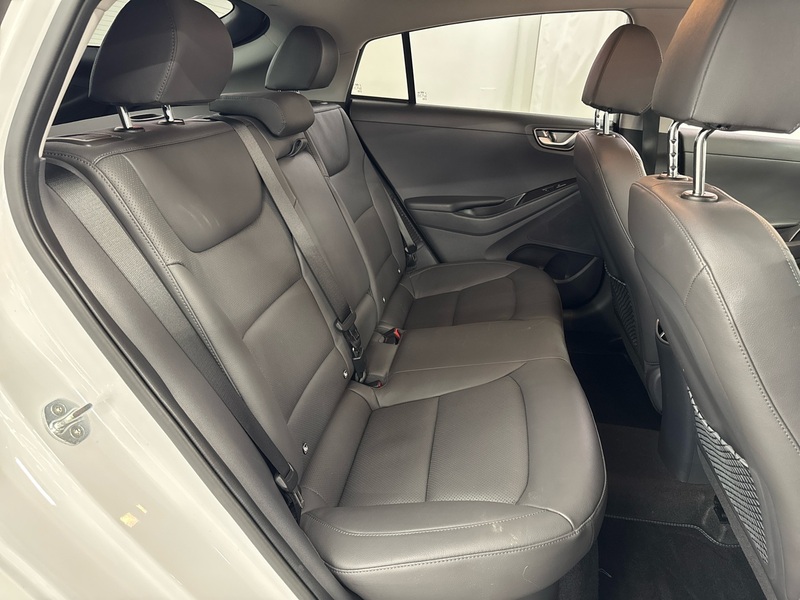 Hyundai IONIQ plug-in vaihtoauto