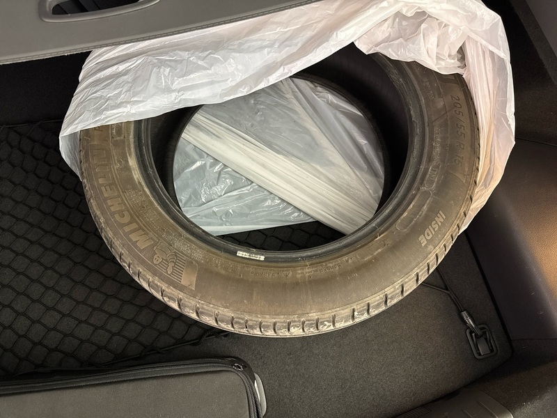 Hyundai IONIQ plug-in vaihtoauto