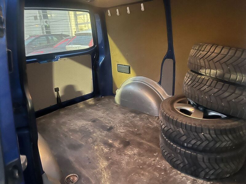 Volkswagen Transporter vaihtoauto