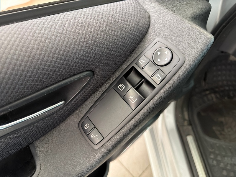 Mercedes-Benz B vaihtoauto
