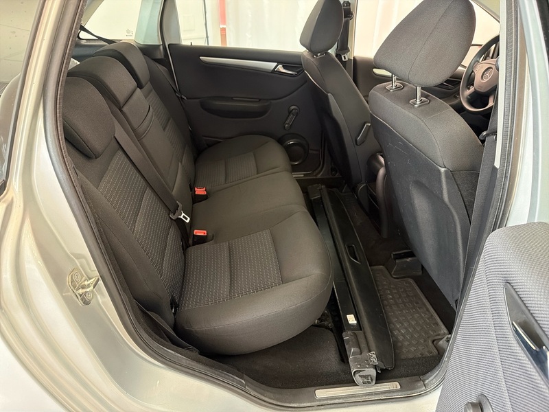 Mercedes-Benz B vaihtoauto
