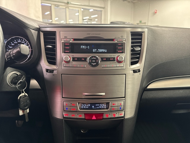 Subaru Legacy vaihtoauto