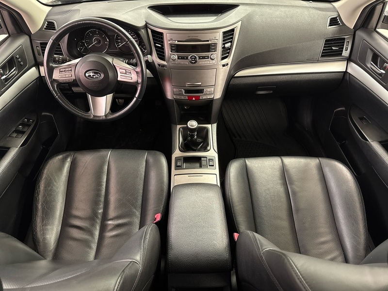 Subaru Legacy vaihtoauto