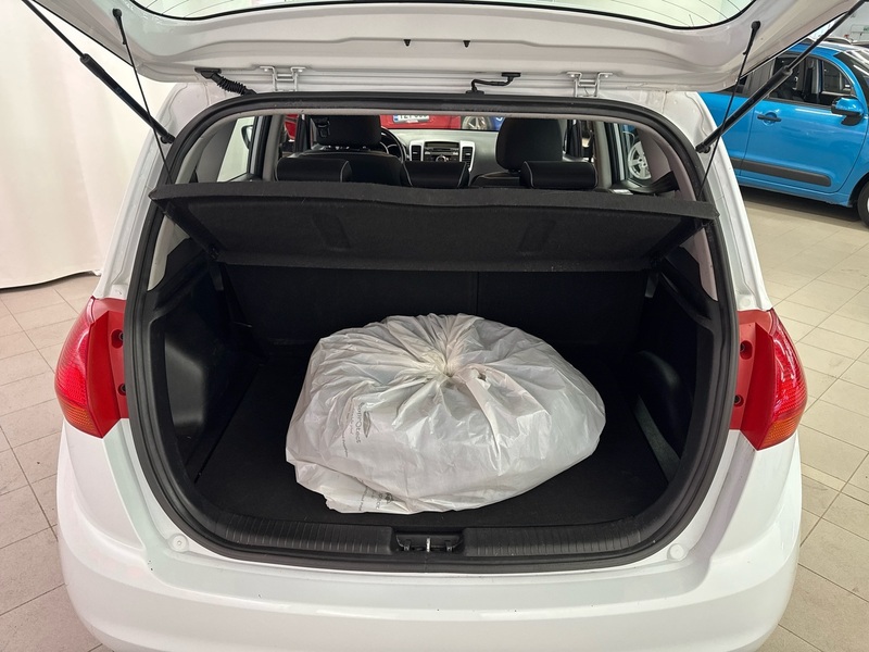 Kia Venga vaihtoauto