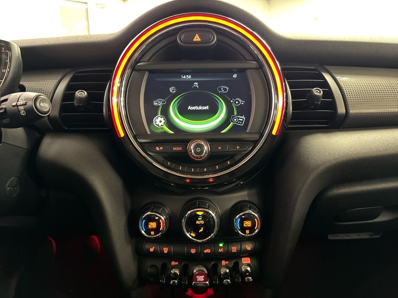 Mini Hatchback vaihtoauto