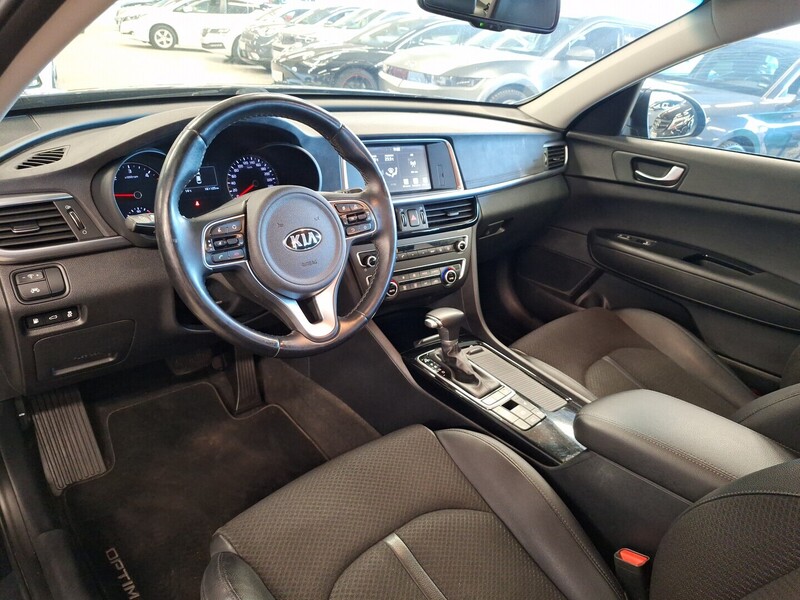 Kia Optima vaihtoauto