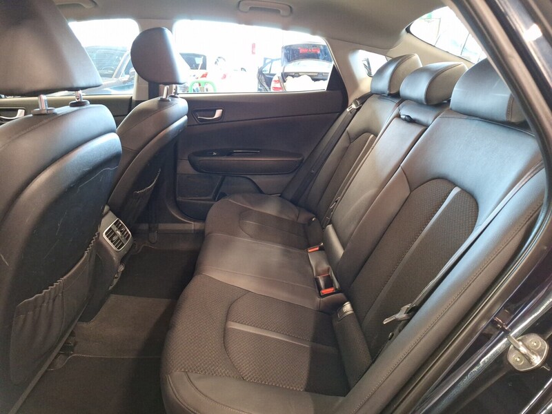 Kia Optima vaihtoauto