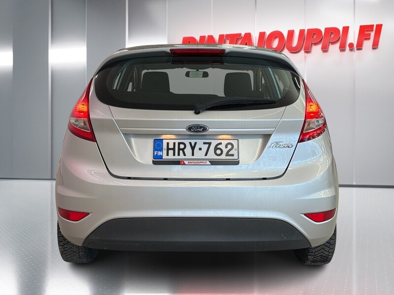 Ford Fiesta vaihtoauto