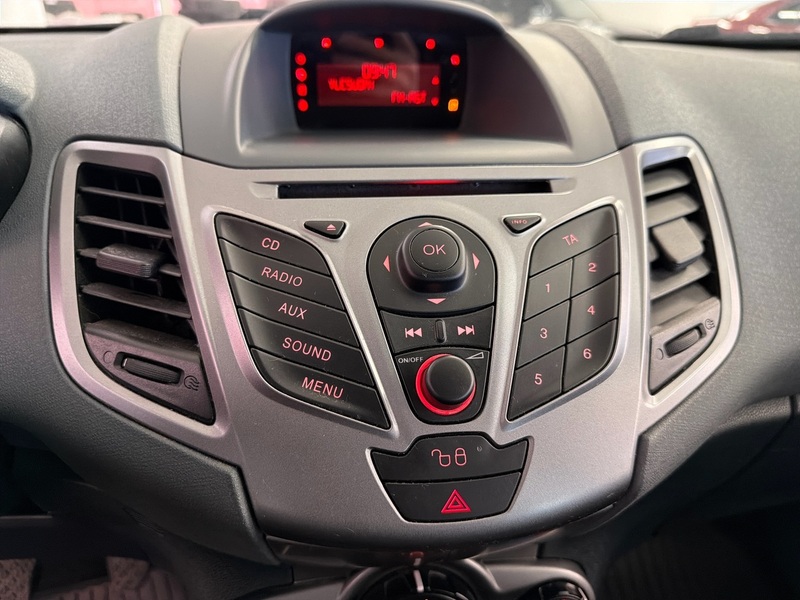 Ford Fiesta vaihtoauto