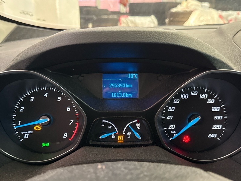 Ford C-MAX vaihtoauto