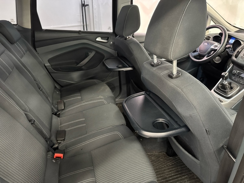 Ford C-MAX vaihtoauto