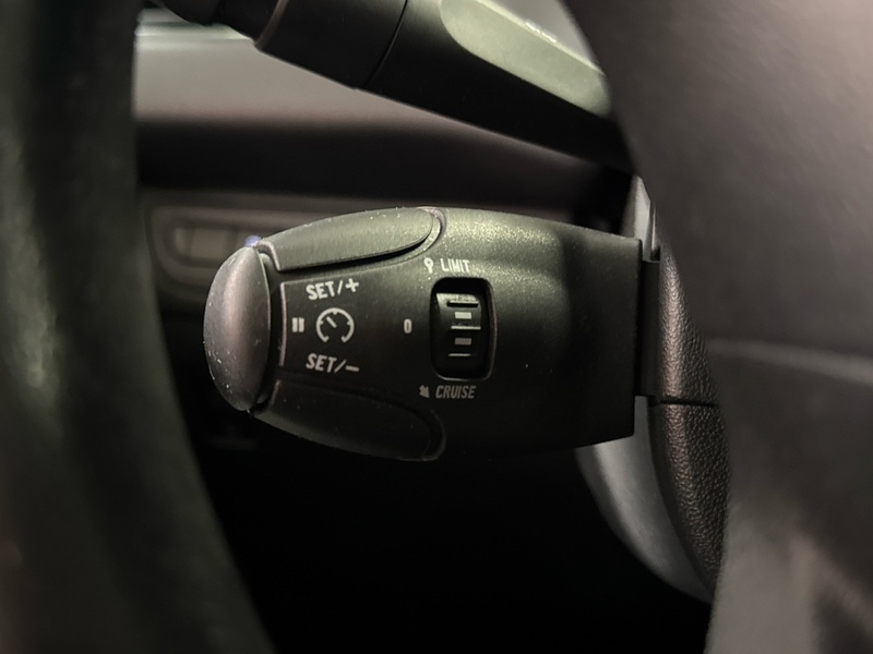 Peugeot 208 vaihtoauto