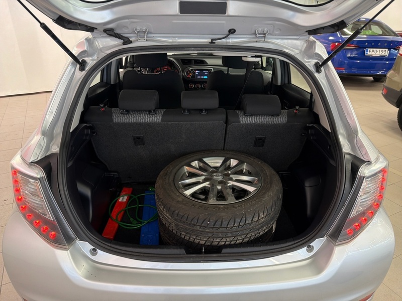 Toyota Yaris vaihtoauto