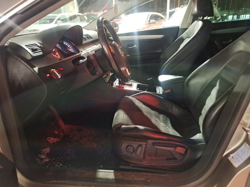 Volkswagen Passat CC vaihtoauto