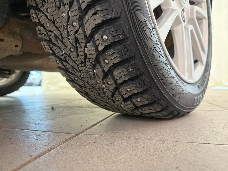 Ford Tourneo Courier vaihtoauto