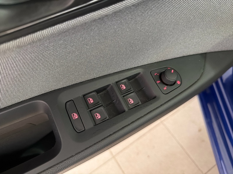 SEAT Leon ST vaihtoauto