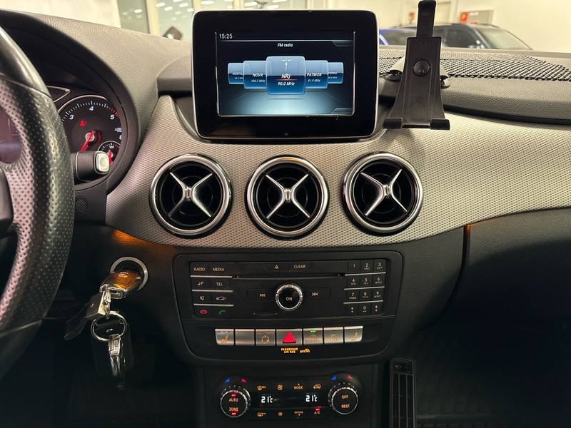 Mercedes-Benz B vaihtoauto