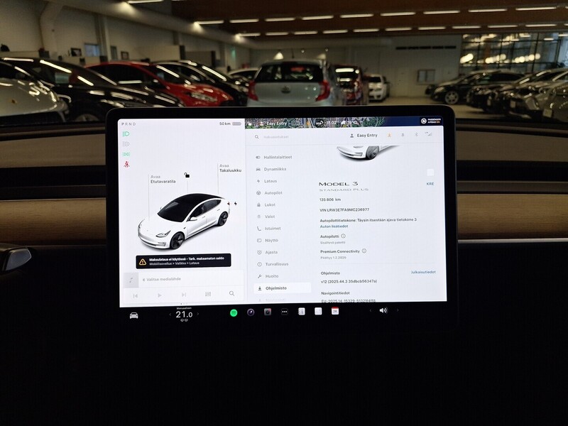 Tesla Model 3 vaihtoauto