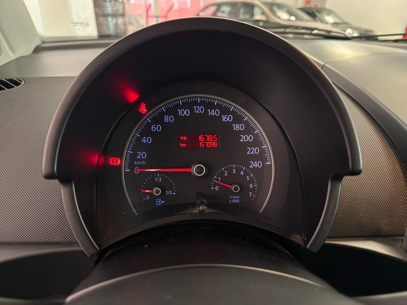 Volkswagen New Beetle vaihtoauto