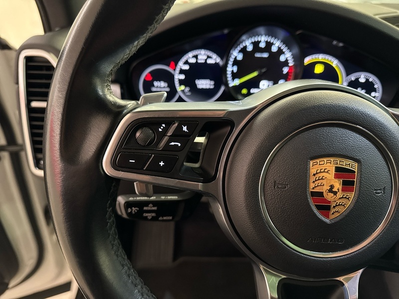 Porsche Cayenne vaihtoauto