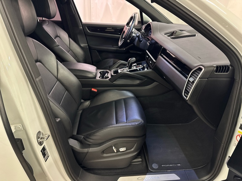 Porsche Cayenne vaihtoauto