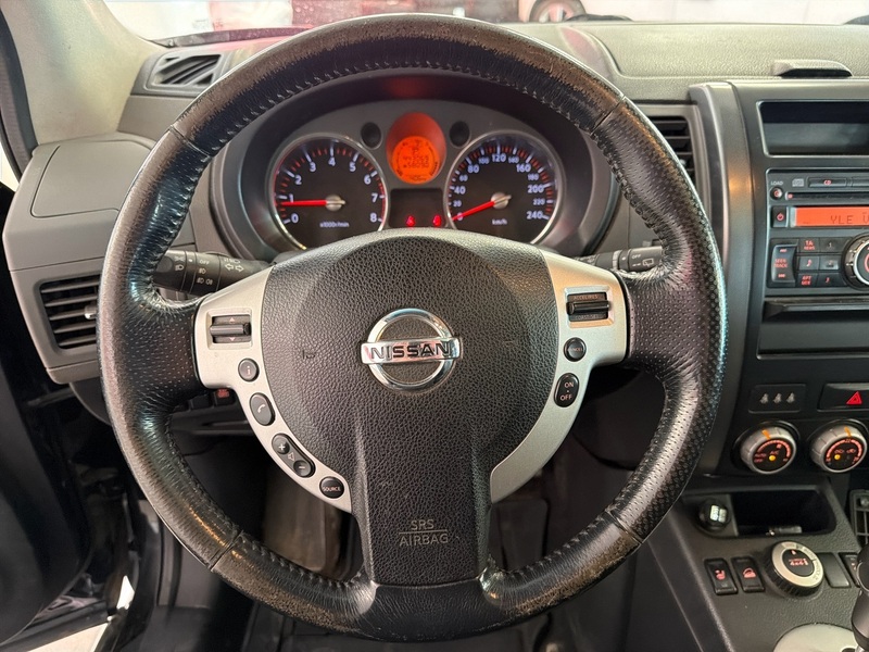 Nissan X-Trail vaihtoauto