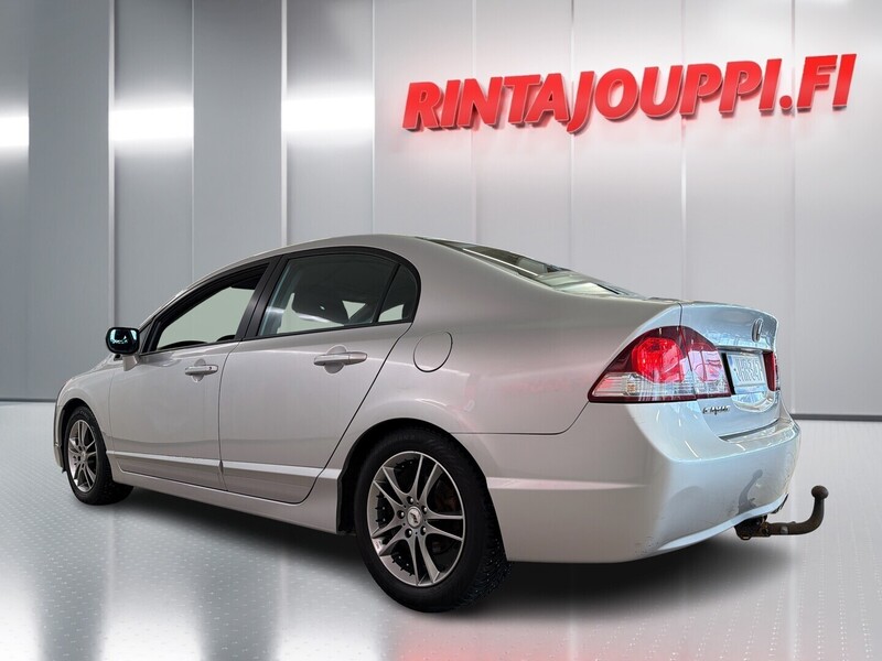 Honda Civic vaihtoauto