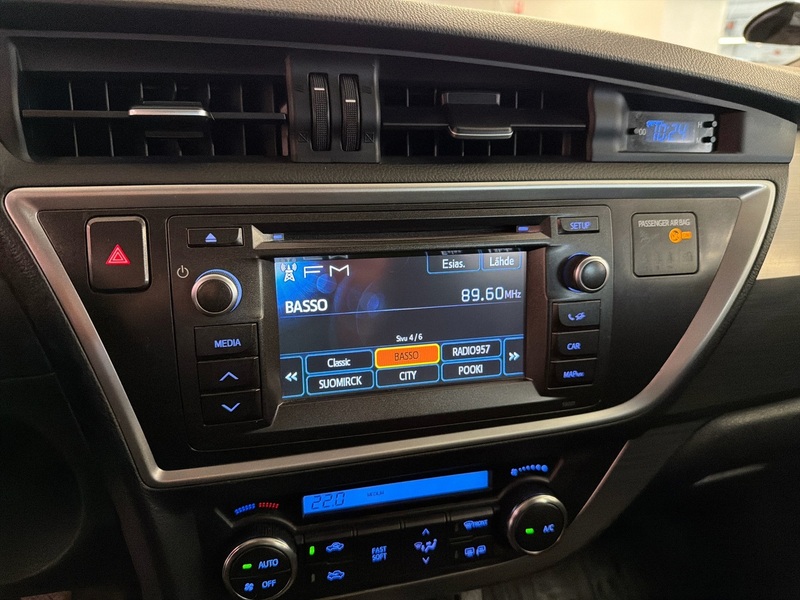 Toyota Auris vaihtoauto