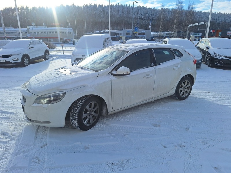 Volvo V40 vaihtoauto