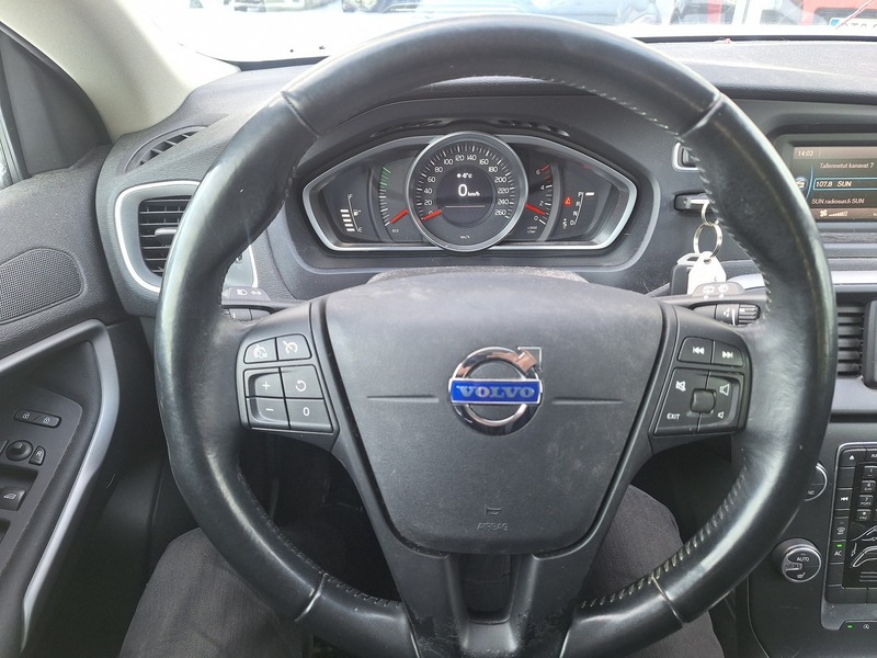 Volvo V40 vaihtoauto