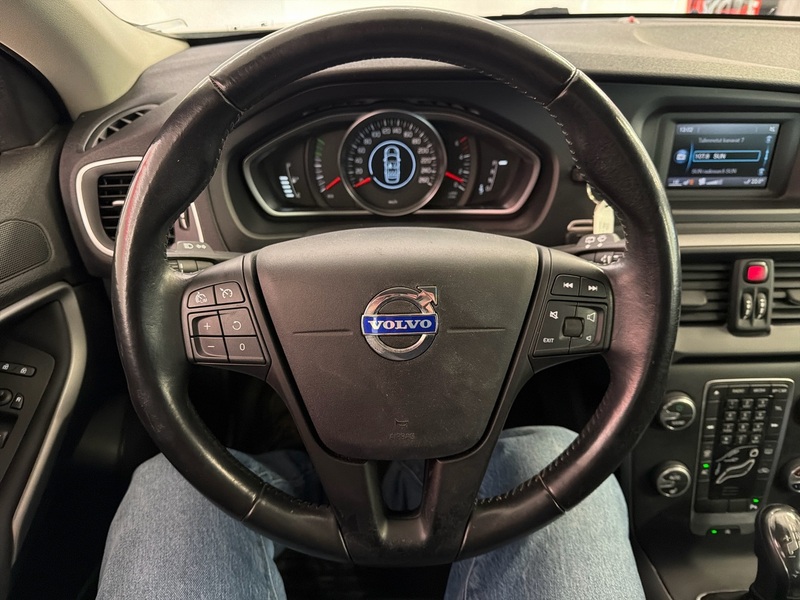 Volvo V40 vaihtoauto